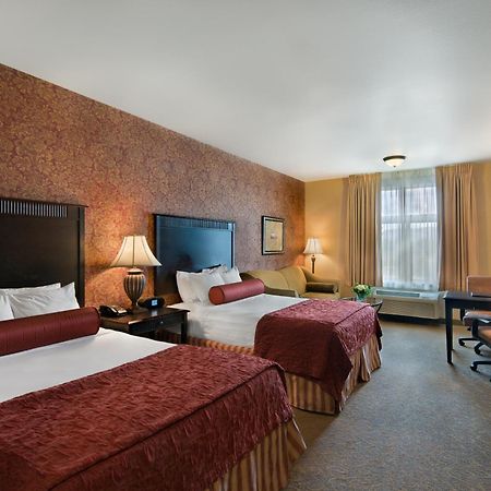 Oxford Suites Boise Bagian luar foto