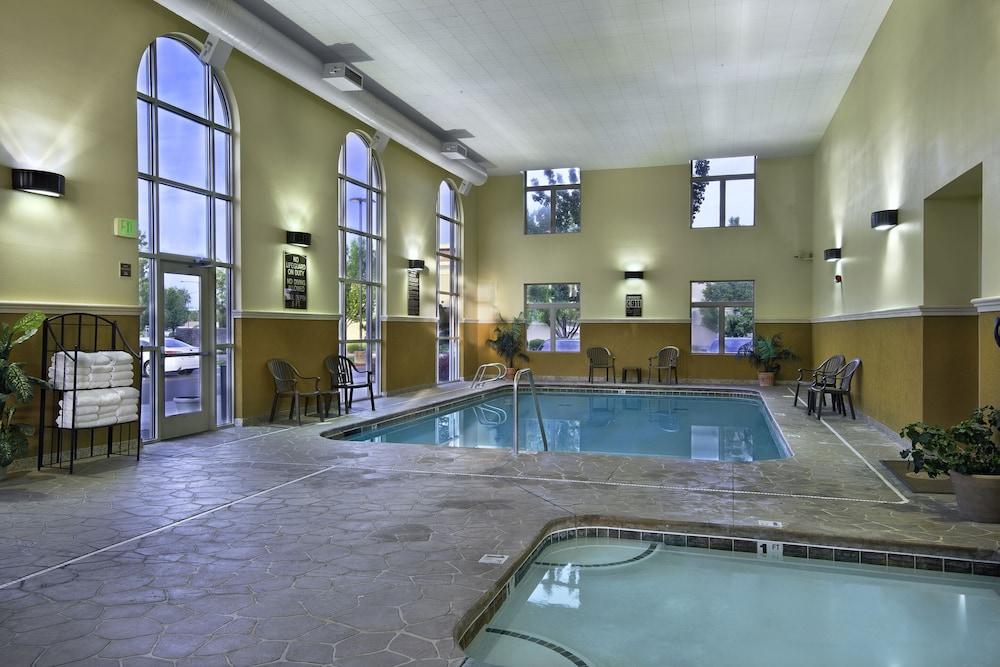 Oxford Suites Boise Bagian luar foto