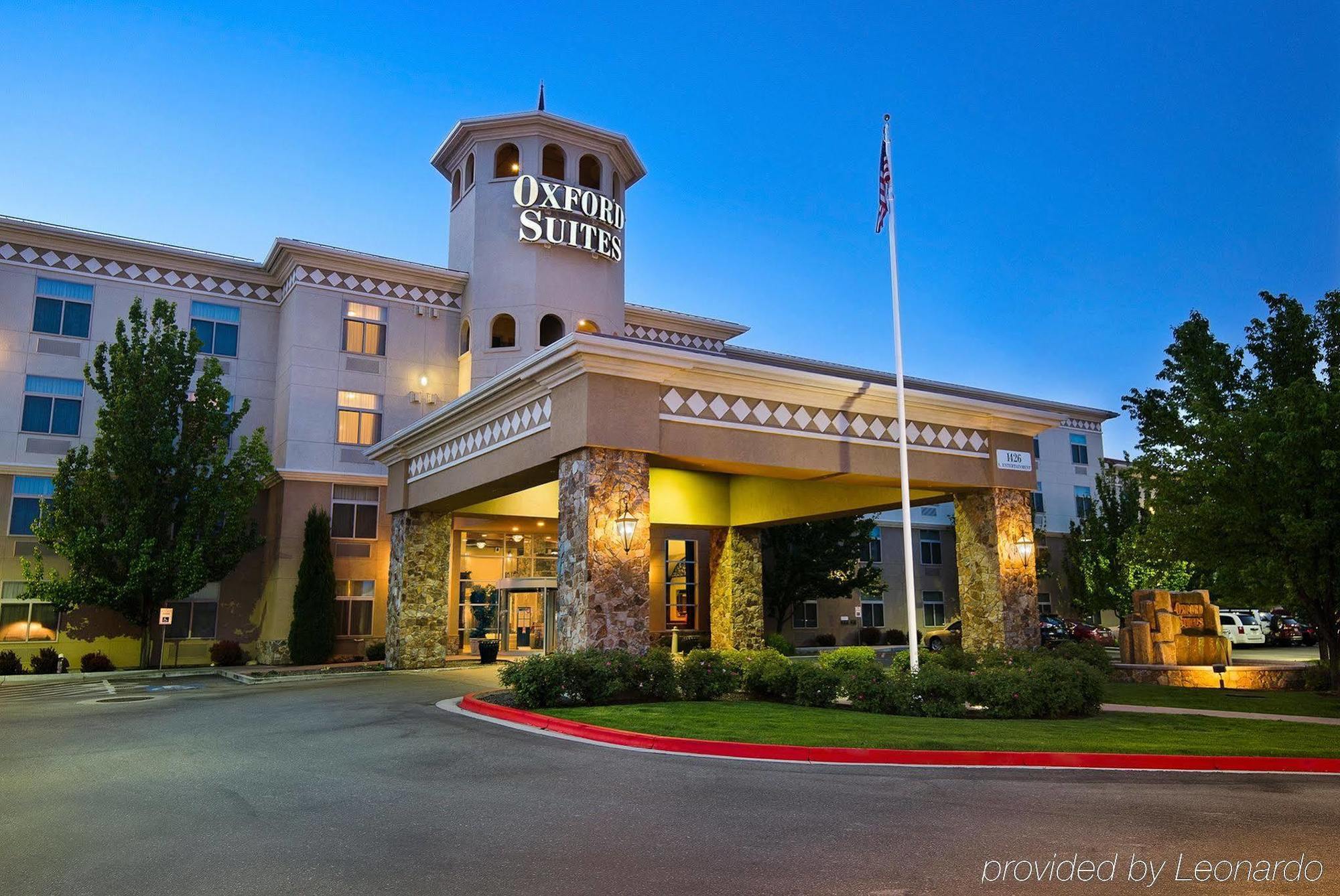 Oxford Suites Boise Bagian luar foto