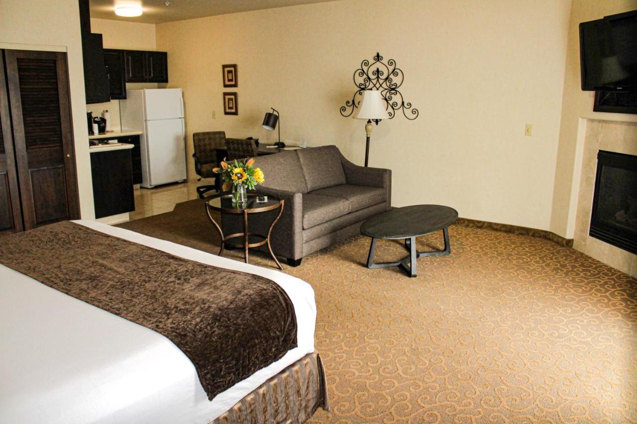 Oxford Suites Boise Bagian luar foto